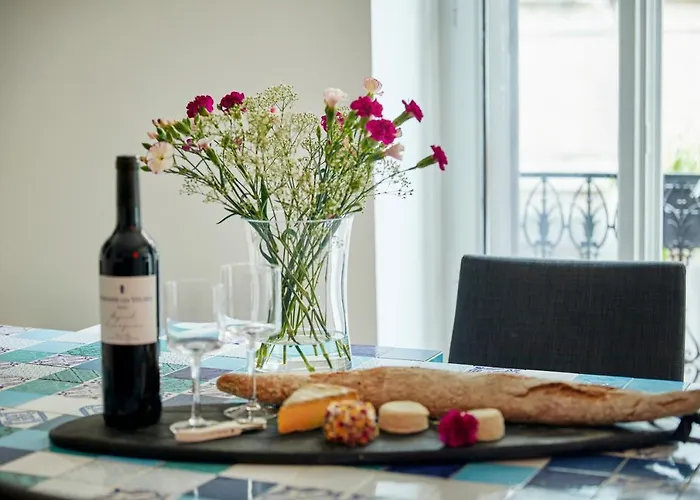 Remarkable Flat In The Historical Part Of *